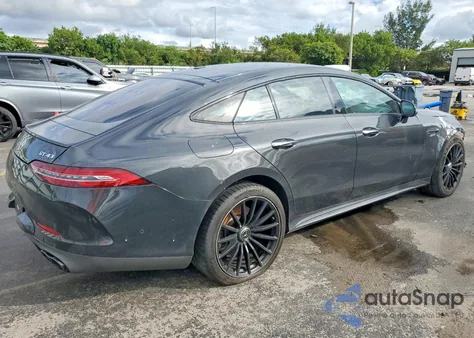 2021 Mercedes-Benz Amg Gt 43 z USA, uszkodzony, nr VIN W1K7X5KB2MA037076
